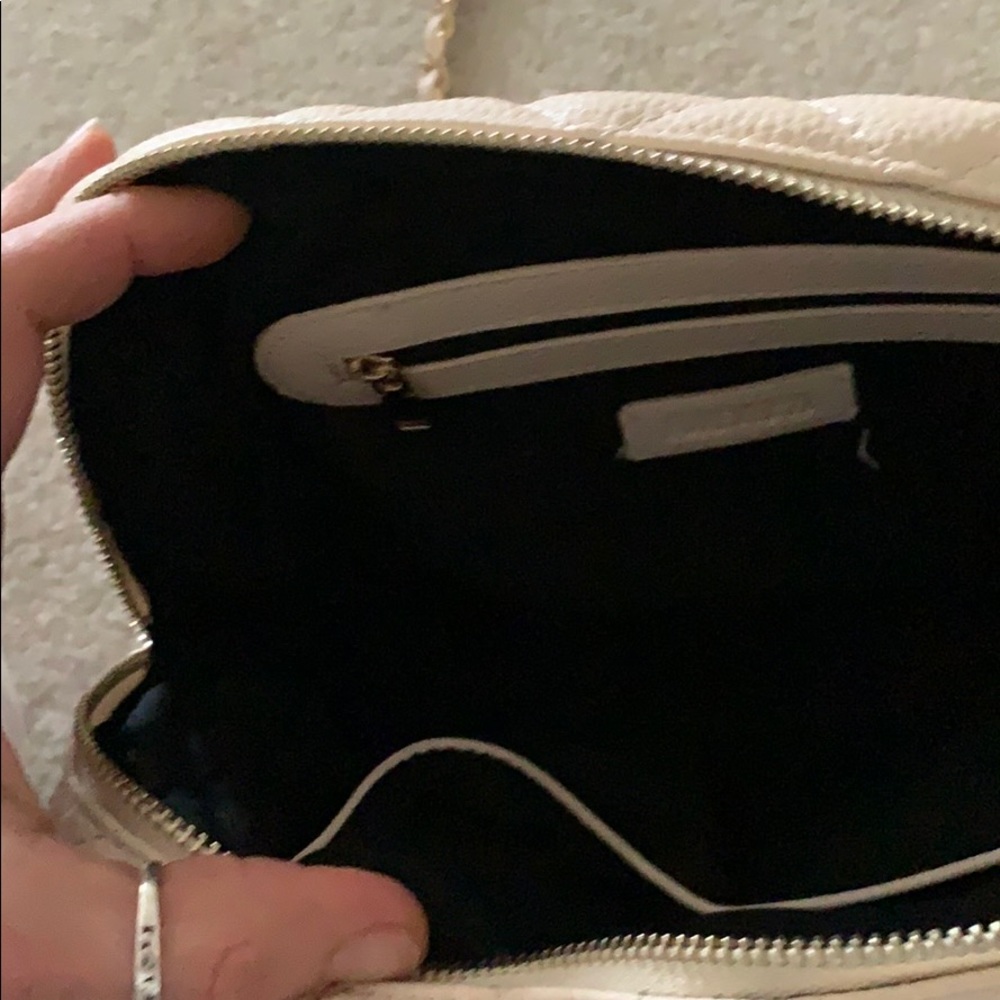 New Forever 21 Quilted Ivory Bag - Picture 4 of 5